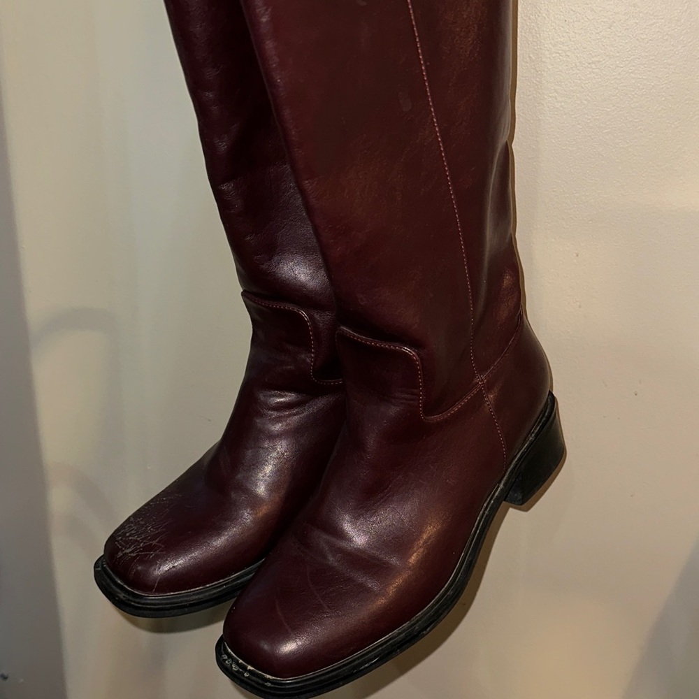 Women's Burgundy Leather Boots